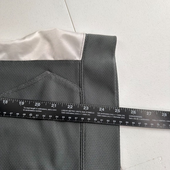 Nike Performance Youth Gray Hoodie XL 18-20 Orange White Accents Retro Swoosh a - Picture 5 of 10